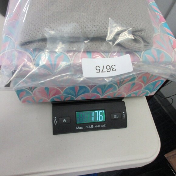 J Crew Men's Womens Shirt M Gray Italian 100% Cashmere HOLE Sweater Top 176 - Picture 8 of 8